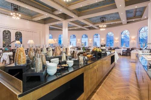 Schweizerhof Swiss Quality Hotel image 38